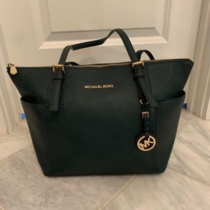 Micheal Kors Handbag